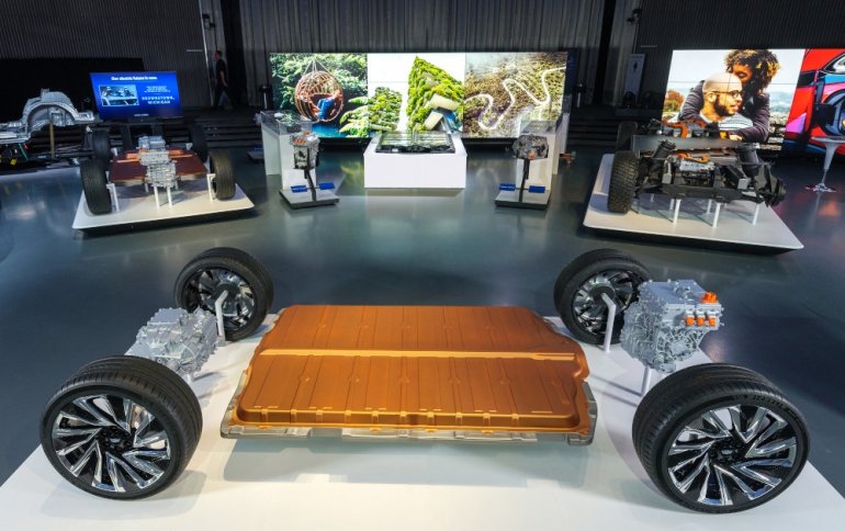 General Motors и Honda будут вместе разрабатывать электромобили Honda на аккумуляторах GM Ultium