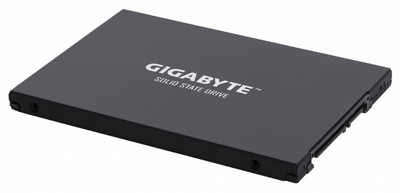 Gigabyte обновляет твердотельные накопители серии UD Pro