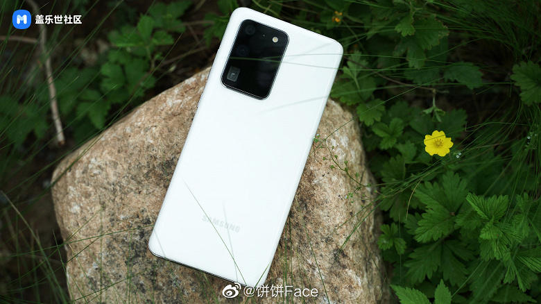Кто купит самый спорный флагман за 1400? Новая версия Samsung Galaxy S20 Ultra сегодня поступает в продажу в Китае
