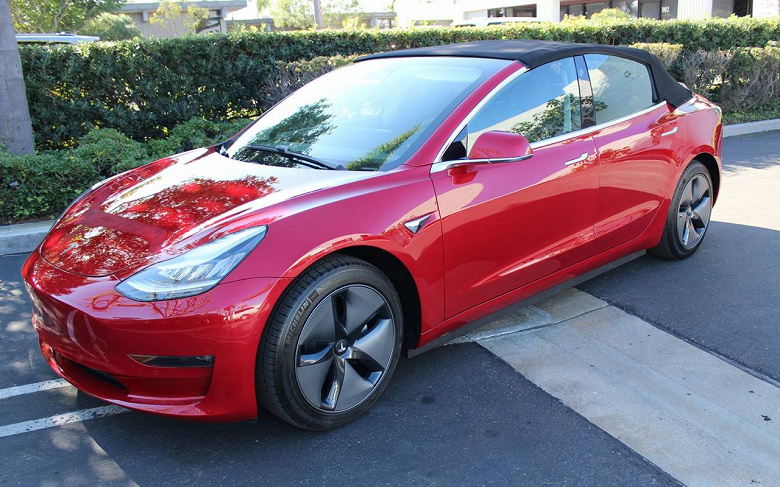 Tesla Model 3 превратили в кабриолет за… две стоимости Tesla Model 3