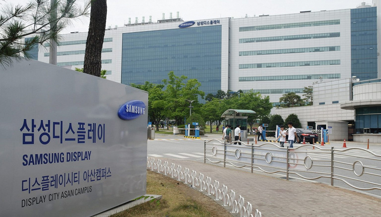 Пожар вынудил Samsung Display остановить одну из линий по выпуску панелей OLED на заводе в Асане 