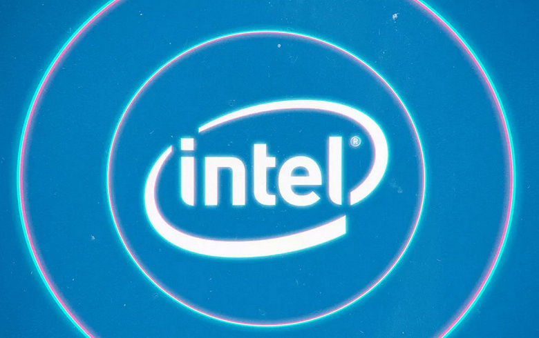 24-ядерный 10-нанометровый процессор Intel засветился в Сети. Он относится к серверной платформе Whitley