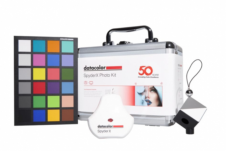 Набор Datacolor SpyderX Photo Kit стоит на 180 евро меньше, чем включенные в него компоненты