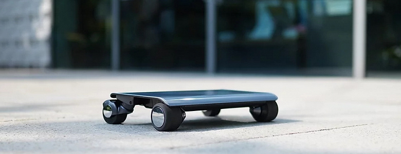 Walkcar — короткобазный электроскейтборд размером с небольшой ноутбук и запасом хода до 7 км