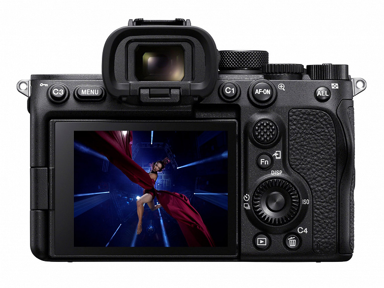 Представлена полнокадровая беззеркальная камера Sony a7S III