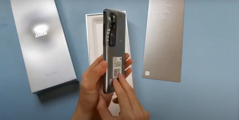 Первая распаковка и демонстрация 120-кратного зума Xiaomi Mi 10 Ultra 