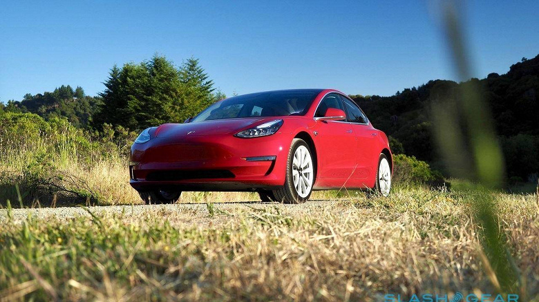 Илон Маск пообещал «исправить» дороговизну электромобилей Tesla