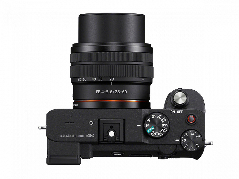 Производитель называет Sony FE 28-60mm F4-5.6 самым маленьким и легким полнокадровым зум-объективом