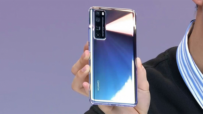 Флагман Honor V40 уже в ноябре, недорогой Huawei Nova 8 SE получит 66-ваттную зарядку