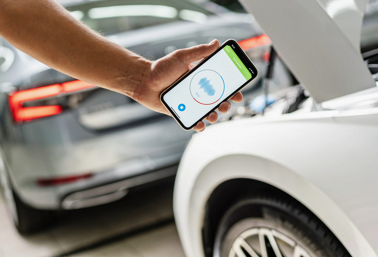 Skoda создаёт приложение для смартфона, которое может определять поломку в автомобиле по звуку