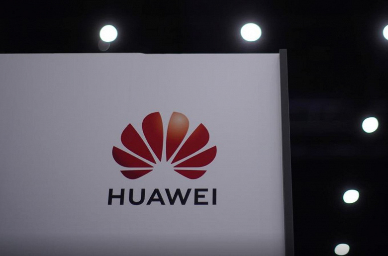 Трамп запретил Intel и другим компаниям поставлять их продукцию Huawei
