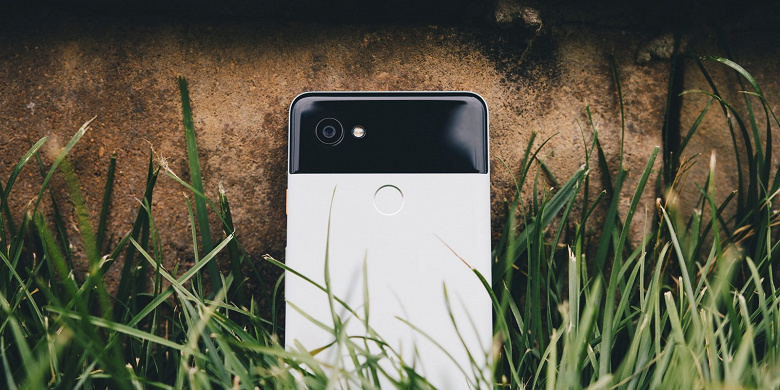 Google лишила смартфоны Pixel 2 безлимитного хранения фото в исходном качестве