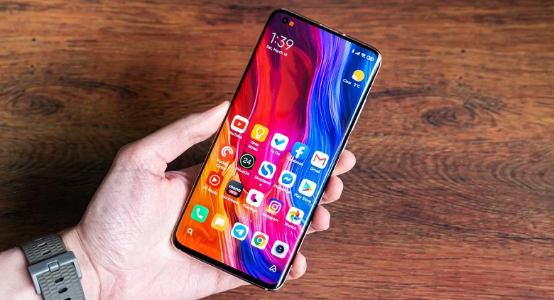 На Xiaomi Mi 10 Pro пока не стоит ставить MIUI 12.5, зато есть стабильная MIUI 12.2.2.0