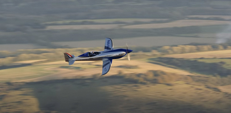 Spirit of Innovation — самый быстрый полностью электрический самолёт. Так утверждает Rolls-Royce