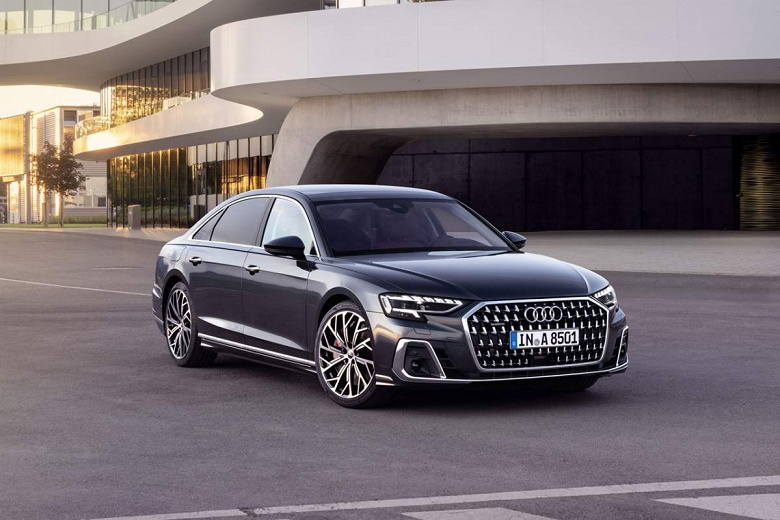 Introduced new Audi A8 with state-of-the-art technology and acceleration from 0 to 100 km / h in 3.8 seconds Introduced new Audi A8 with state-of-the-art technology and acceleration from 0 to 100 km / h in 3.8 seconds