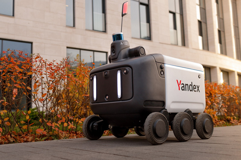 Yandex has launched a new generation of robots in Arizona to deliver food to students