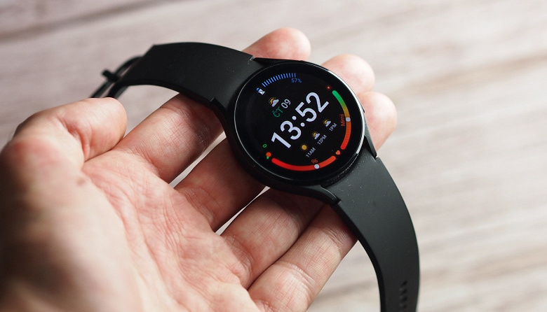 Новейшие умные часы Samsung Galaxy Watch 4 подешевели до рекордно низкой цены в 180 долларов в магазине Walmart 