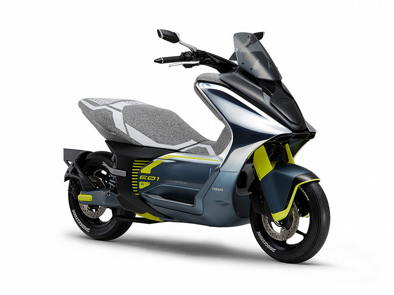 Электрические скутеры Yamaha E01 и E02 пойдут в серию. Новинки представят для Европы и Азии