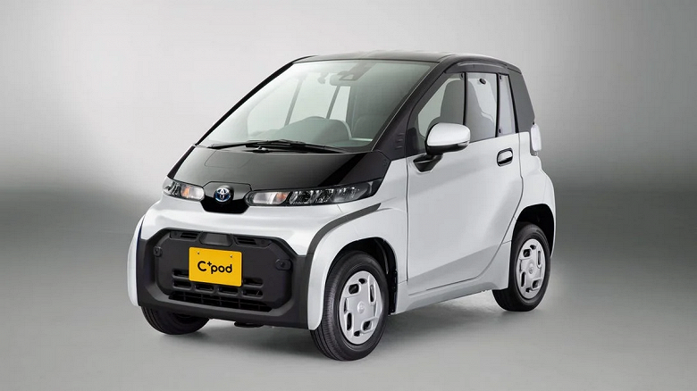 Самый компактный электромобиль Toyota проезжает без подзарядки 150 км. Продажи уже начались в Японии
