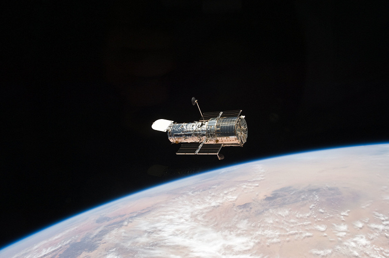 Hubble Space Telescope managed to return to scientific work