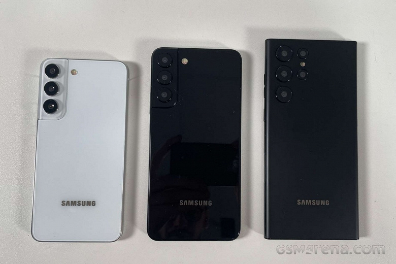 Samsung Galaxy S22 + and Galaxy S22 Ultra plugged into the belt of absolutely everyone – smartphones will get the brightest displays on the market Samsung Galaxy S22 + and Galaxy S22 Ultra plugged into the belt of absolutely everyone – smartphones will get the brightest displays on the market