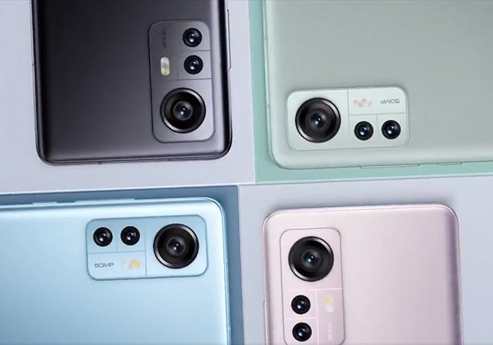 A colorful flagship that is comfortable to operate with one hand.  Xiaomi 12 poses in official commercials