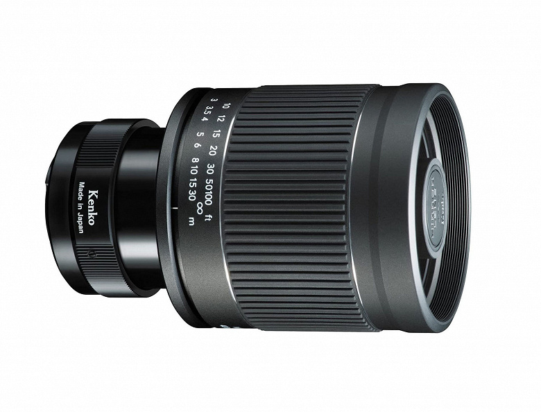 Mirror lens Tokina 400mm F8 N II S is estimated by the manufacturer at 260 dollars