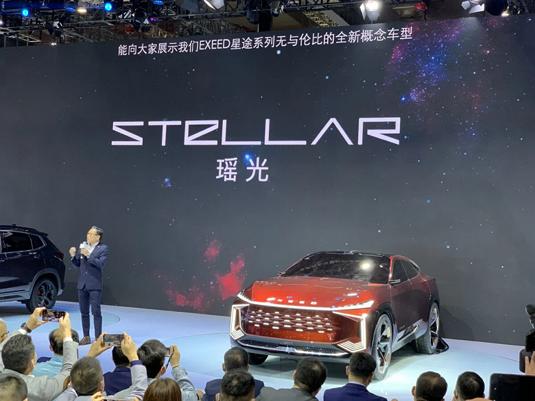 Chery представила футуристичный кроссовер Exeed Stellar