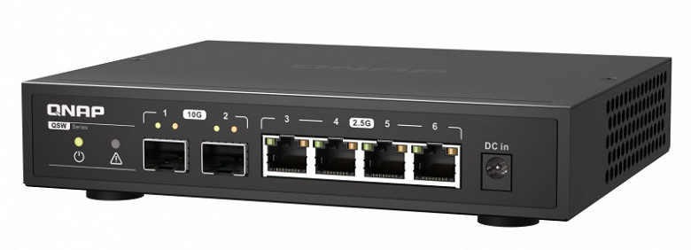 Коммутаторы серии Qnap QSW-2104 наделены портами 10GbE и 2.5GbE