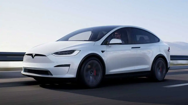 Oppo общается с Tesla и готовится к выпуску собственных автомобилей