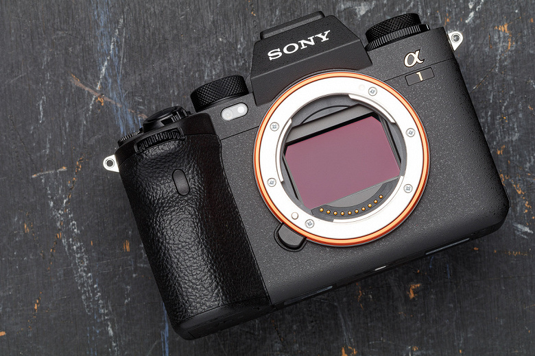 Вышло обновление прошивки, устраняющее две проблемы камеры Sony a1