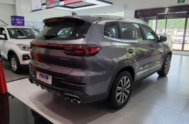 Presented a large family crossover Chery Tiggo 8 Kunpeng Edition with a 254-horsepower engine and acceleration to