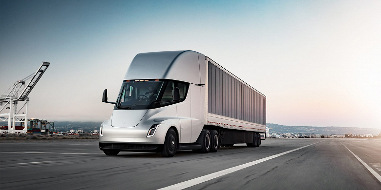 Полностью электрический грузовик Tesla Semi с запасом хода 800 км, который поменяет правила игры, наконец готов к массовому производству