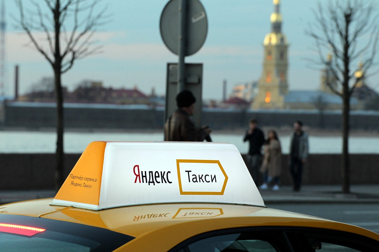 Яндекс в ближайшие дни поднимет комиссию для водителей такси, но не во всех регионах