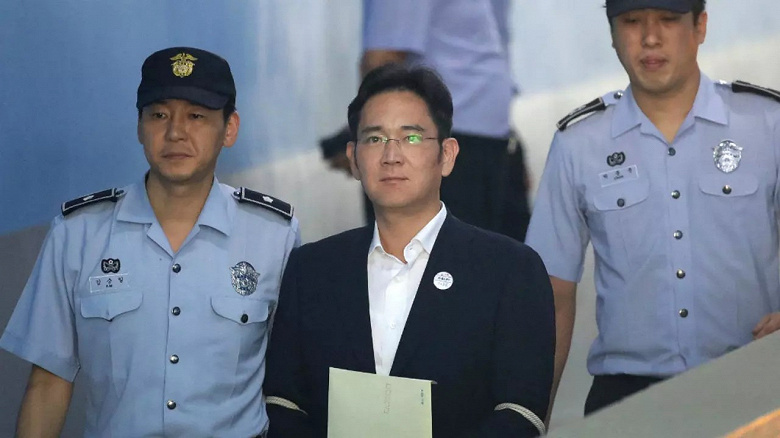 Более 1000 профсоюзов, правозащитных групп и гражданских организаций выступили против условно-досрочного освобождения наследника Samsung Group