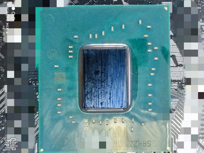 Прямоугольный и площадью больше, чем Intel Z590. Чипсет Intel Z690 запечатлели на фото — он похож по форме на процессоры Core 12 (Alder Lake)