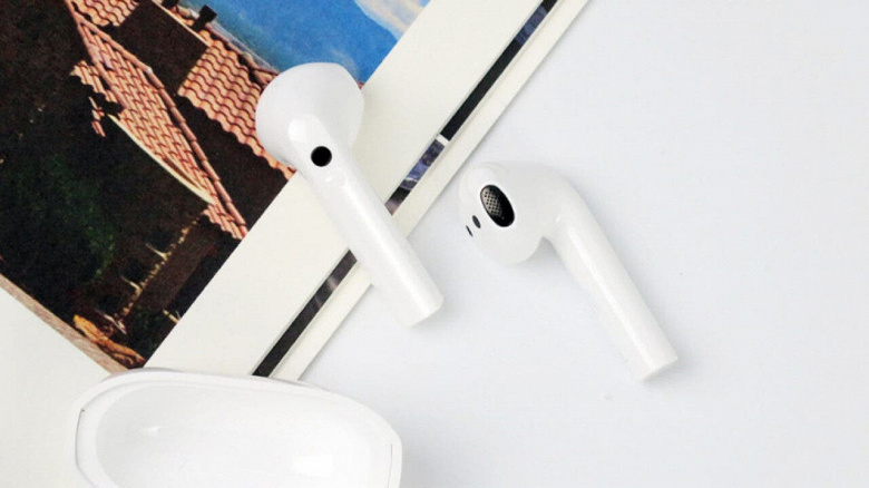 Xiaomi copied Apple AirPods: cheap headphones Redmi Buds 3 with noise canceling, IP54, touch control and aptX presented Xiaomi copied Apple AirPods: cheap headphones Redmi Buds 3 with noise canceling, IP54, touch control and aptX presented