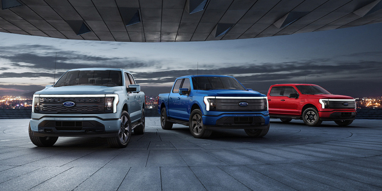 The Ford F150 Lightning electric pickup truck has 130,000 orders.  And this is a great success for the company.