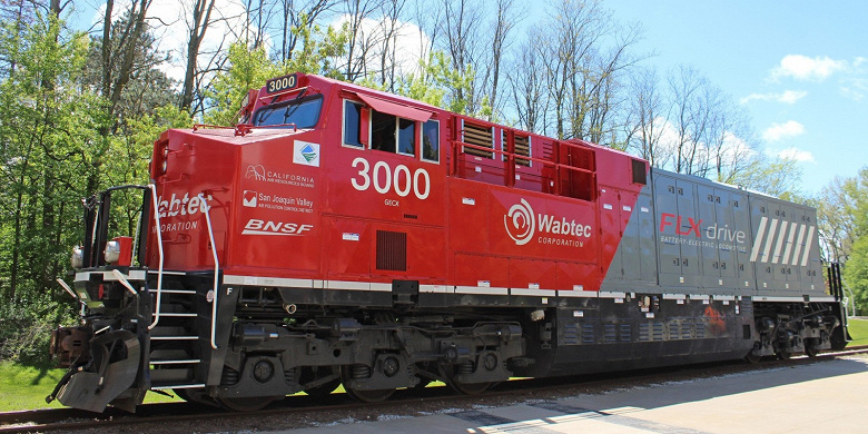Первый в мире грузовой локомотив на аккумуляторных батареях. Wabtec FLXdrive уже доступен для заказчиков