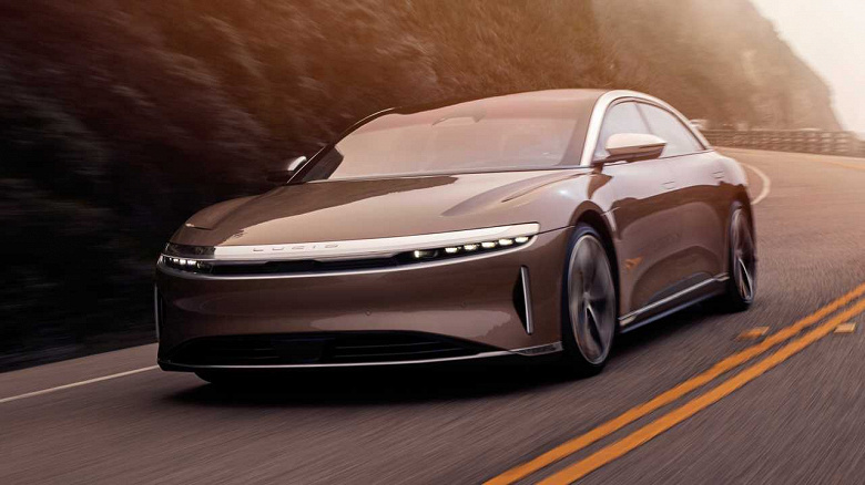 Роскошный электромобиль Lucid Air Dream Edition Range действительно проезжает без подзарядки почти 840 км