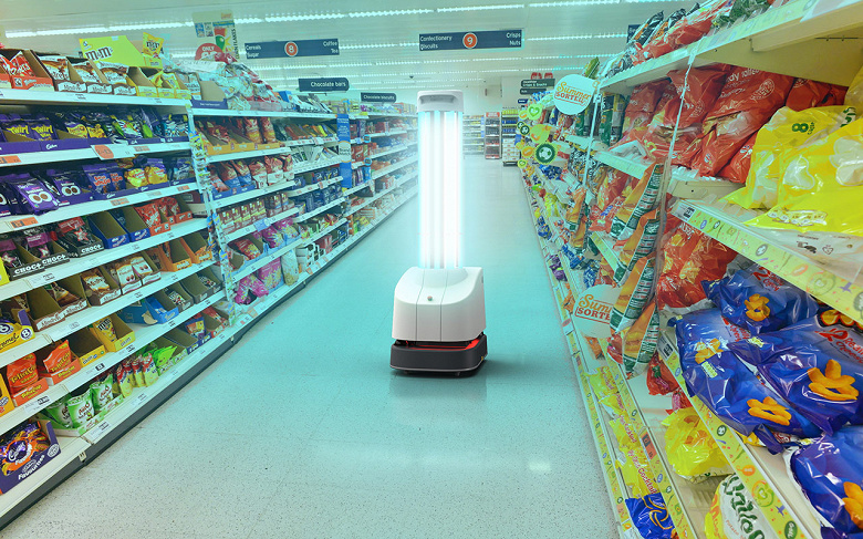 Роботы UVD Robots будут дезинфицировать немецкие супермаркеты