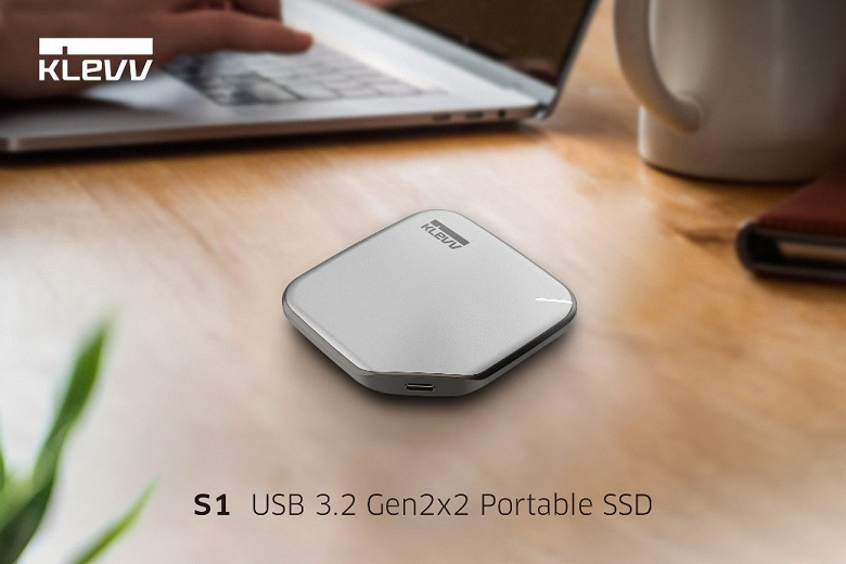 Klevv brand S1 and R1 portable solid state drives