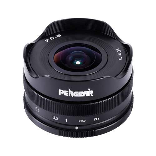 Объектив Pergear 10mm F5.6 стоит 89 долларов