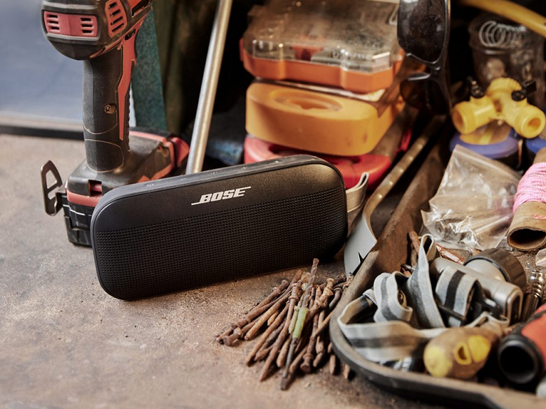 Mobile speaker Bose Soundlink Flex is estimated by the manufacturer at $ 149