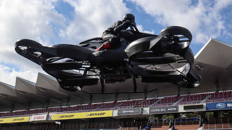 В Японии начат прием заказов на «летающий мотоцикл» Xturismo 