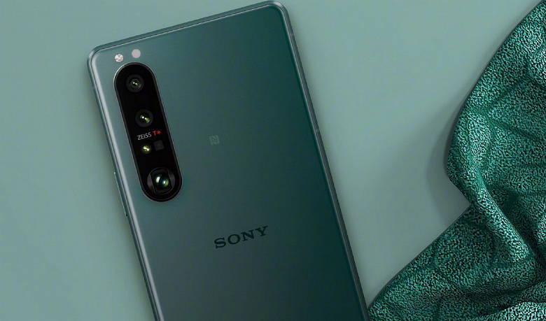 Introduced a new version of the top-end camera phone Sony Xperia 1 III