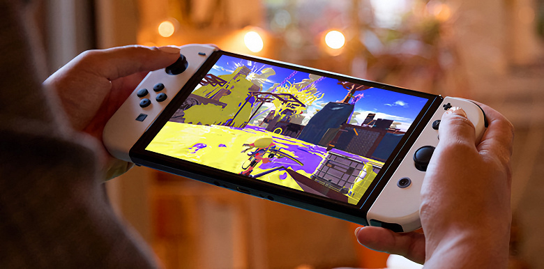 Sales of the new Nintendo Switch OLED game console began in Russia