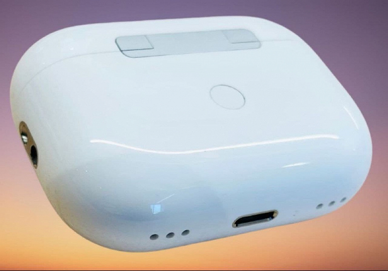 AirPods Pro 2 was shown in renders.  Headphones will remain virtually unchanged, but the charging case will receive built-in speakers