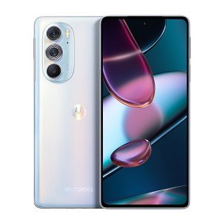 Первый смартфон на Snapdragon 8 Gen 1 выходит на мировой рынок. Простой способ различить китайскую и глобальную версии флагмана Moto