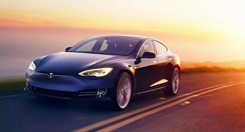 Илон Маск объявил о повышении цены на ПО Tesla Full Self-Driving до 12 000 долларов, но она буде расти и дальше